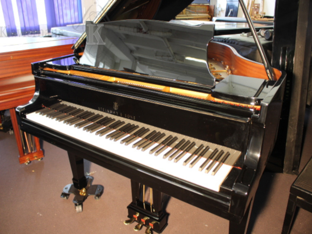 Flügel Steinway & Sons Modell S 155 gebraucht kaufen im Klavierhaus Köpenick
