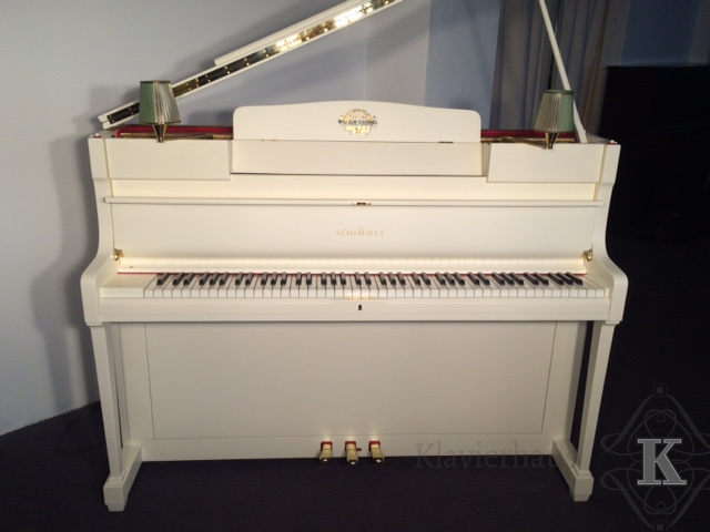 Schimmel Klavier Modell 108 weiss gebraucht kaufen im Klavierhaus Köpenick