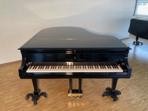 Steinway Flügel M 170 - neuwertig überholt - kaufen im Klavierhaus Köpenick