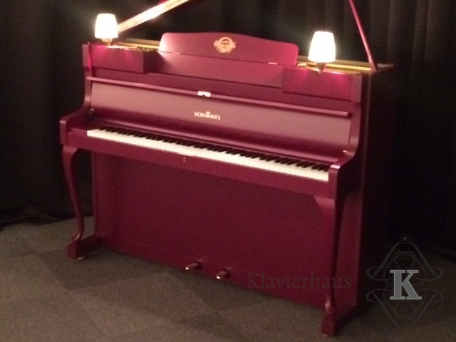 Schimmel Klavier 108 Chippendale burgunderrot - gebraucht kaufen im Klavierhaus Köpenick